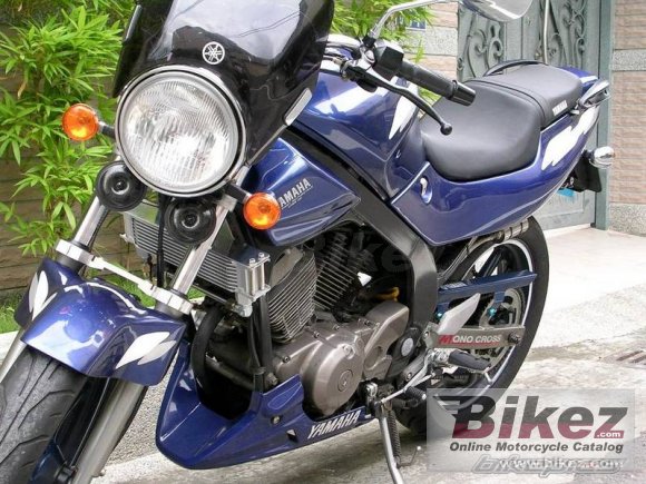 1992 Yamaha FZ 150 N photo